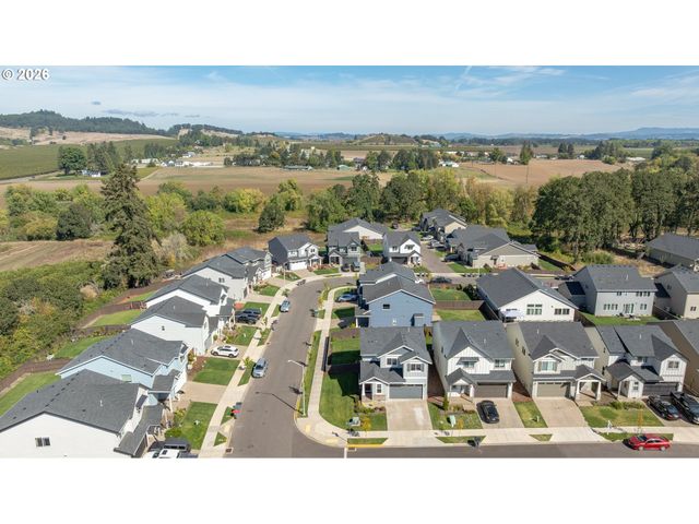 2007 Nw WESSEX St, Mc Minnville, OR 97128