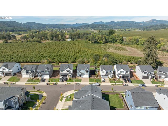 2007 Nw WESSEX St, Mc Minnville, OR 97128
