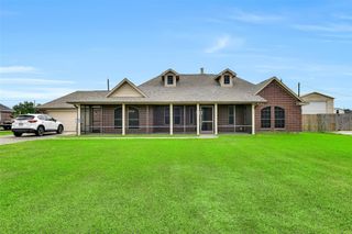 1911 Lafayette Lane, Baytown, TX 77523