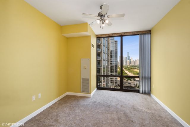 233 E 13TH Street 2501, Chicago, IL 60605