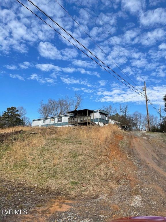 179 Pin Hook Road, Rogersville, TN 37857