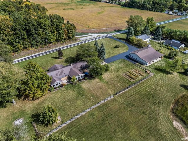 375 W 200 N, Columbia City, IN 46725