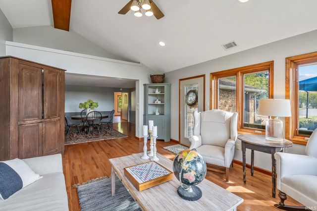 375 W 200 N, Columbia City, IN 46725