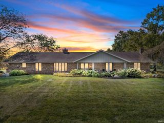 375 W 200 N, Columbia City, IN 46725