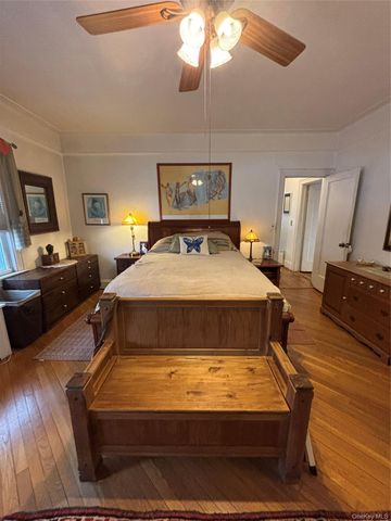 329 E Chester Street, Long Beach, NY 11561