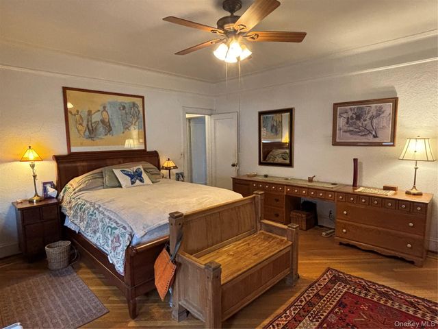 329 E Chester Street, Long Beach, NY 11561
