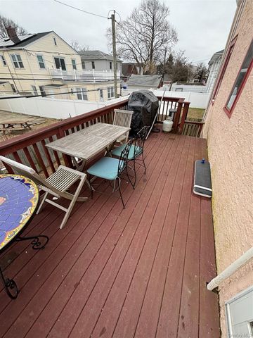 329 E Chester Street, Long Beach, NY 11561