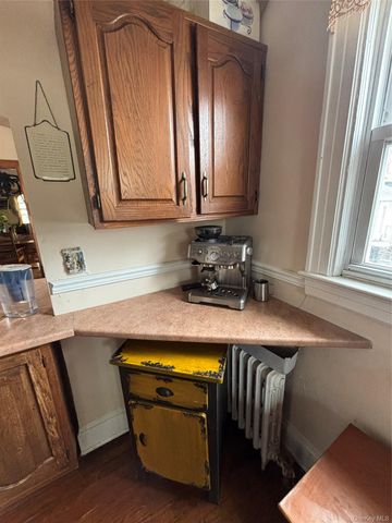329 E Chester Street, Long Beach, NY 11561