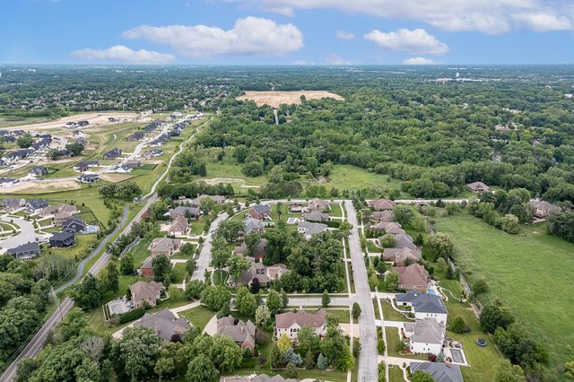 12765 Rambling Rose Lane, St. John, IN 46373