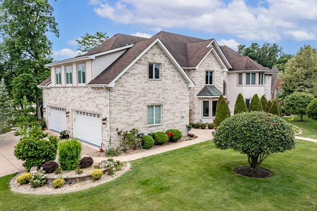 12765 Rambling Rose Lane, St. John, IN 46373