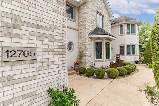 12765 Rambling Rose Lane, St. John, IN 46373