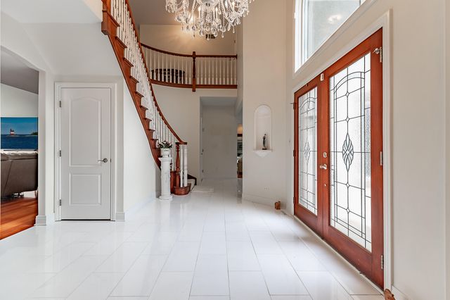 12765 Rambling Rose Lane, St. John, IN 46373