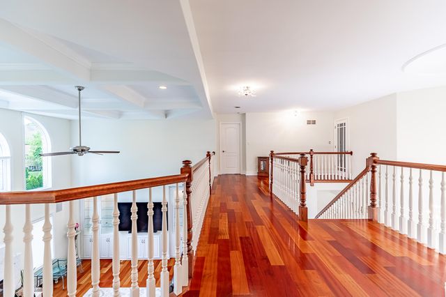 12765 Rambling Rose Lane, St. John, IN 46373