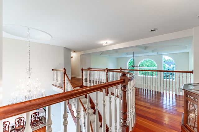 12765 Rambling Rose Lane, St. John, IN 46373
