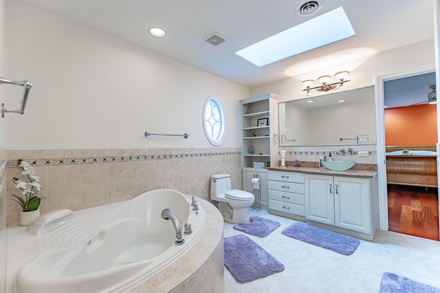 12765 Rambling Rose Lane, St. John, IN 46373