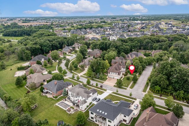 12765 Rambling Rose Lane, St. John, IN 46373
