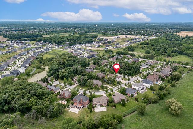 12765 Rambling Rose Lane, St. John, IN 46373