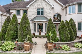 12765 Rambling Rose Lane, St. John, IN 46373