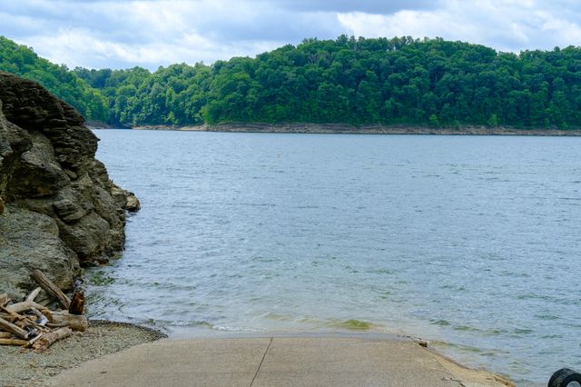5246 Highway 235, Nancy, KY 42544