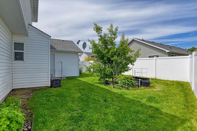 822 N KELSEA St, Medical Lake, WA 99022