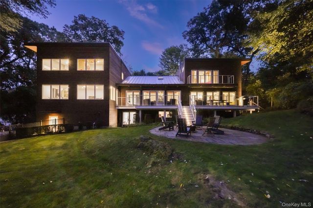 116 Davids Way, Bedford Hills, NY 10507