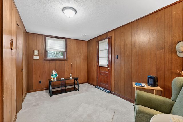 2081 Dogwood Drive, Lexington, KY 40504