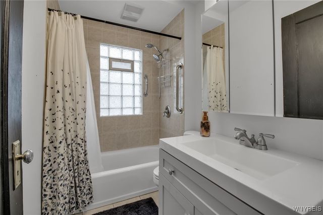 221 Lovering Avenue, Buffalo, NY 14216