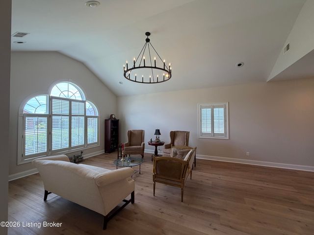 112 Adison Ave, Bardstown, KY 40004