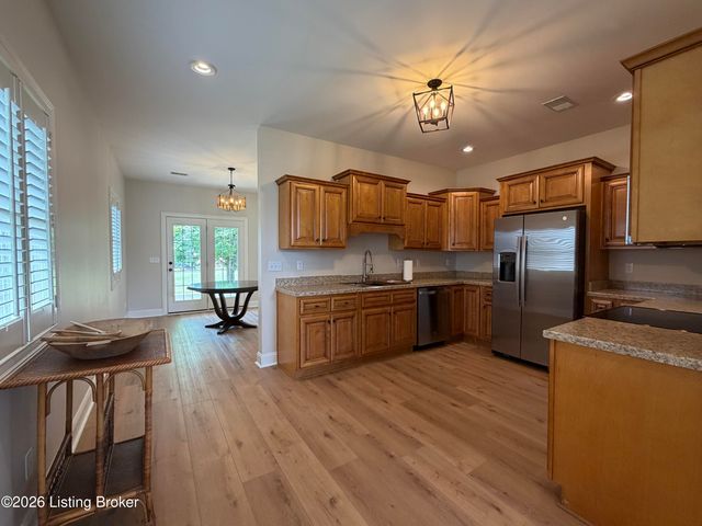 112 Adison Ave, Bardstown, KY 40004