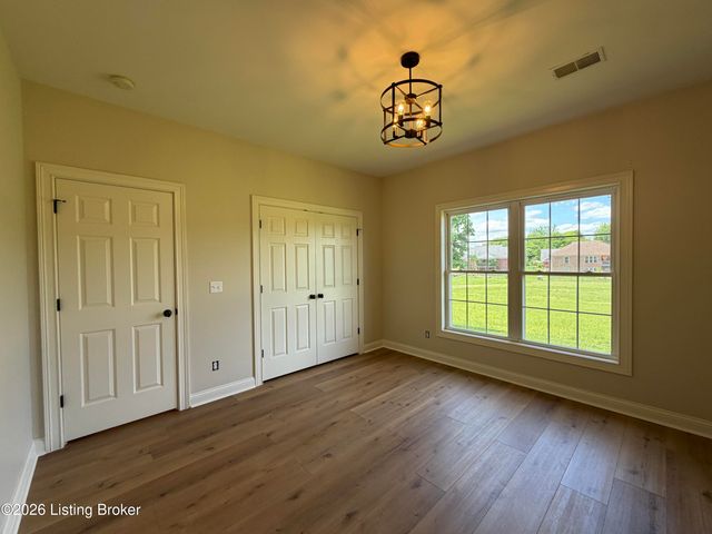 112 Adison Ave, Bardstown, KY 40004