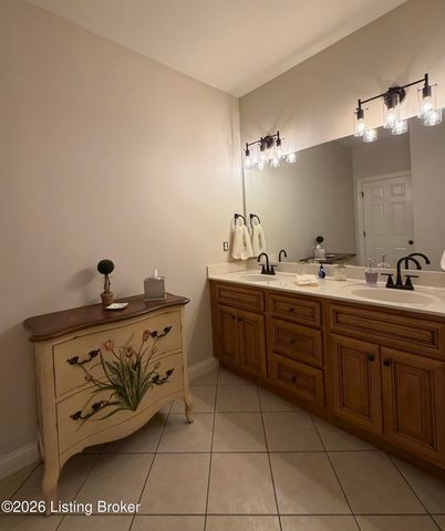 112 Adison Ave, Bardstown, KY 40004