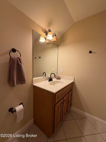 112 Adison Ave, Bardstown, KY 40004
