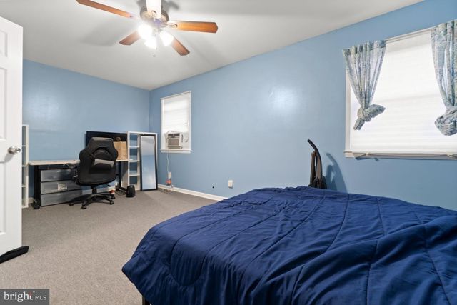 1225 W DIAMOND ST, Philadelphia, PA 19122