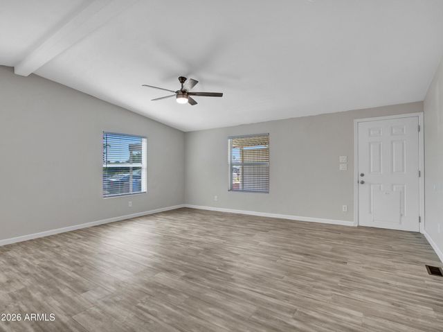 18032 N 2ND Street, Phoenix, AZ 85022