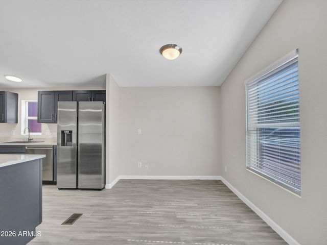 18032 N 2ND Street, Phoenix, AZ 85022