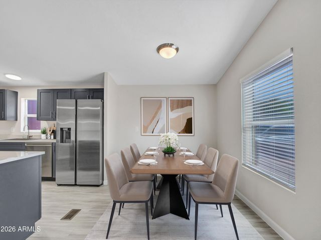 18032 N 2ND Street, Phoenix, AZ 85022