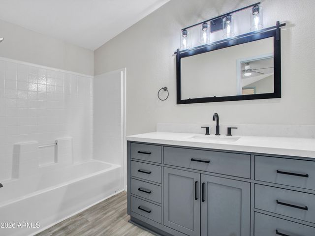 18032 N 2ND Street, Phoenix, AZ 85022