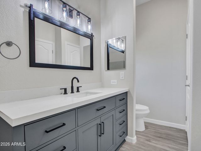 18032 N 2ND Street, Phoenix, AZ 85022