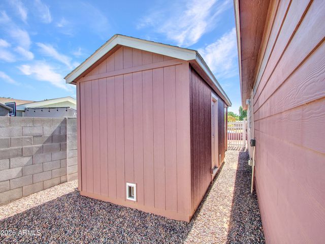 18032 N 2ND Street, Phoenix, AZ 85022