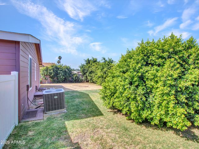 18032 N 2ND Street, Phoenix, AZ 85022
