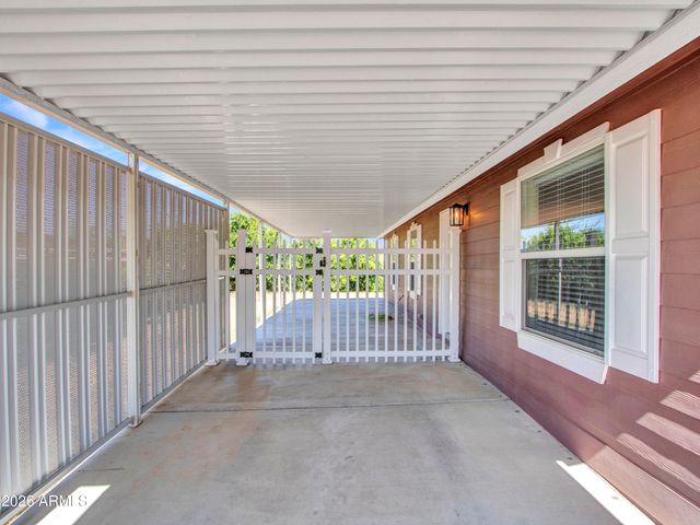 18032 N 2ND Street, Phoenix, AZ 85022
