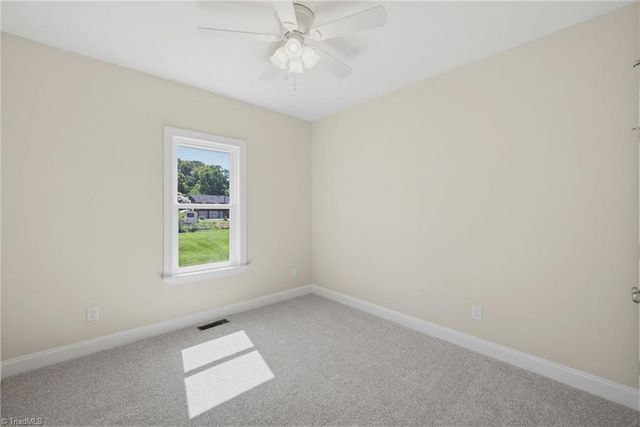 3011 Springhaven Drive, Winston-salem, NC 27103
