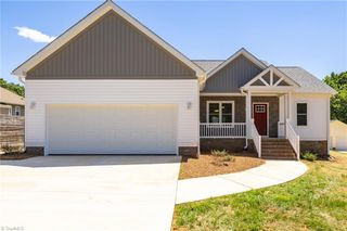 3011 Springhaven Drive, Winston-salem, NC 27103