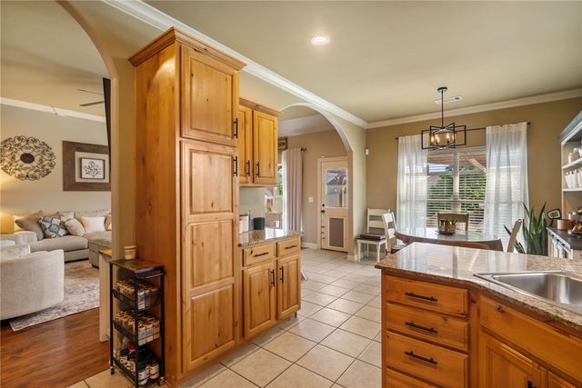 3813 N 3rd Street, Rogers, AR 72756