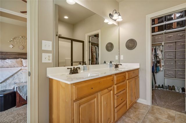 3813 N 3rd Street, Rogers, AR 72756