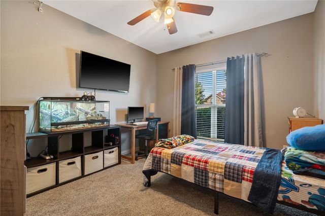 3813 N 3rd Street, Rogers, AR 72756