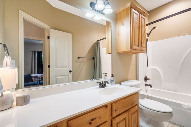 3813 N 3rd Street, Rogers, AR 72756