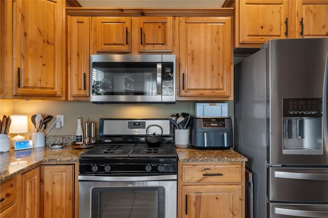 3813 N 3rd Street, Rogers, AR 72756