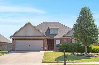 3813 N 3rd Street, Rogers, AR 72756