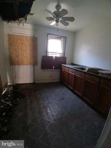 1636 W BRISTOL ST, Philadelphia, PA 19140
